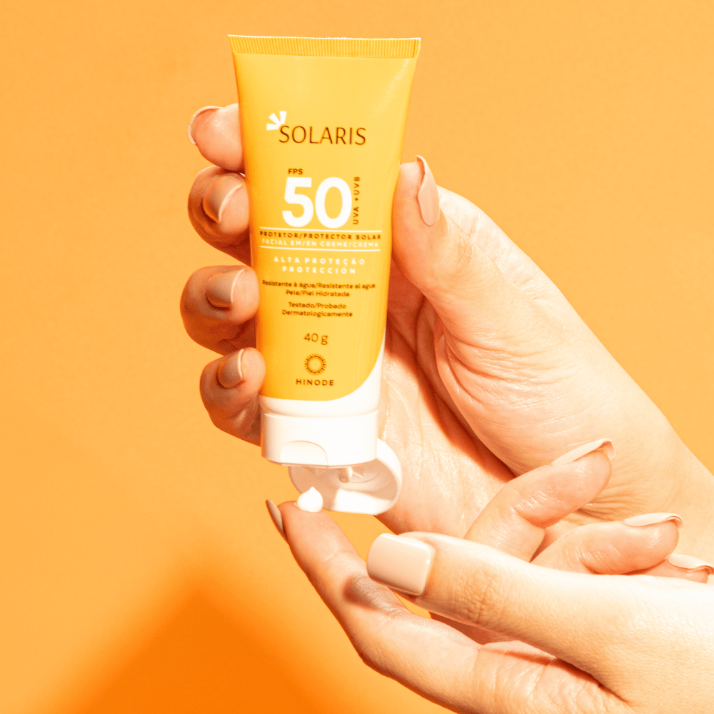 Imagem 3 de Protetor Solar Facial  FPS 50 Solaris  40g